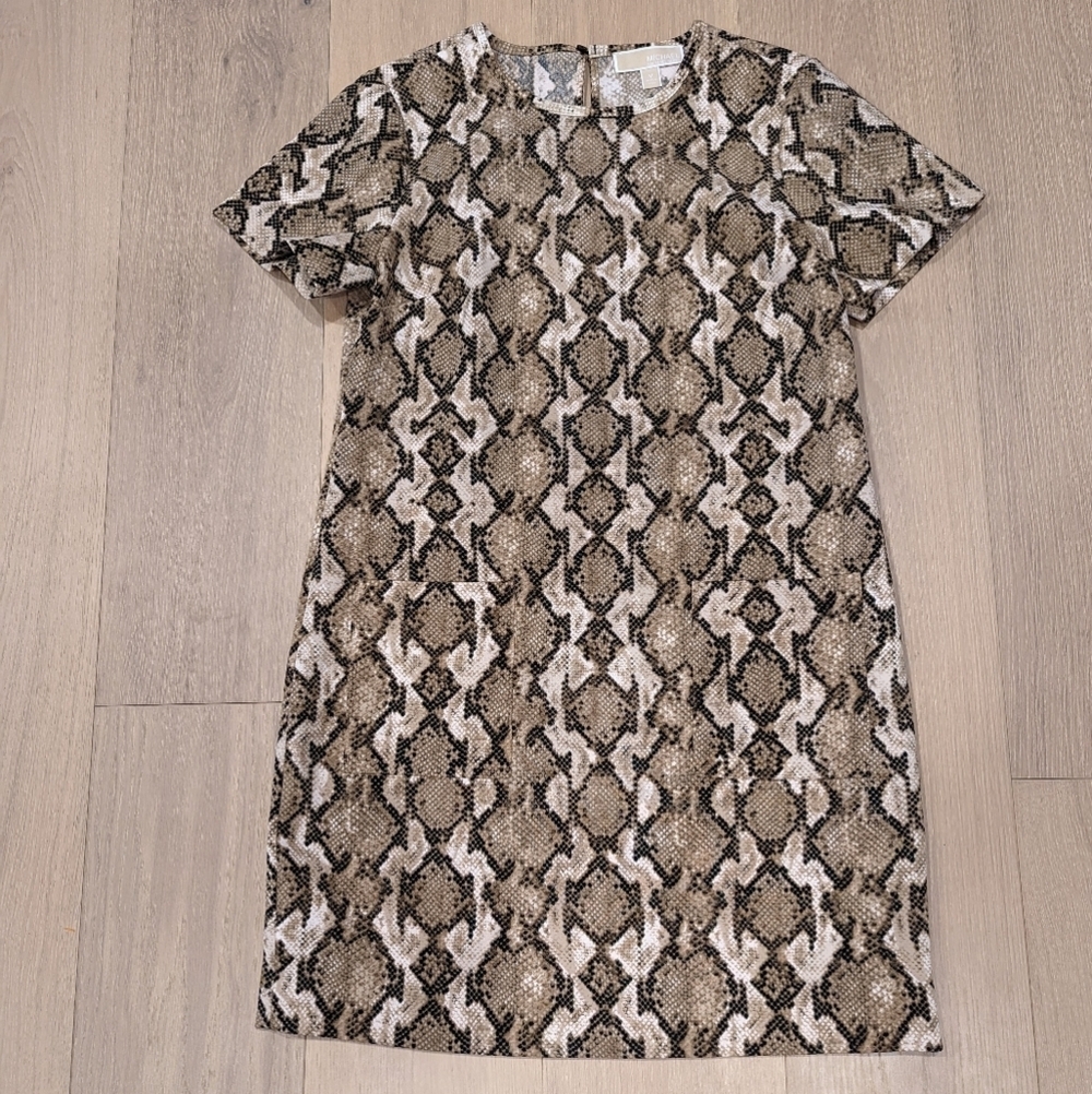 Woman's Snake Print Shift Dress